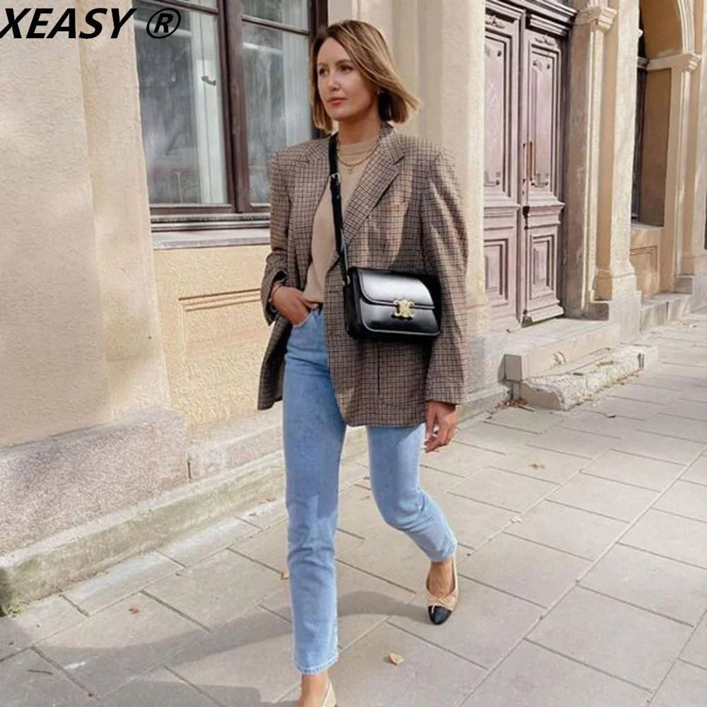 XEASY 2021 Women Fashion Plaid Linen Casual Blazer Coat Vintage Notched Collar Double Breasted Female Loose Suit Chic Top
XEASY 2021 Women Fashion Plaid Linen Casual Blazer Coat Vintage Notched Collar Double Breasted Female Loose Suit Chic Top