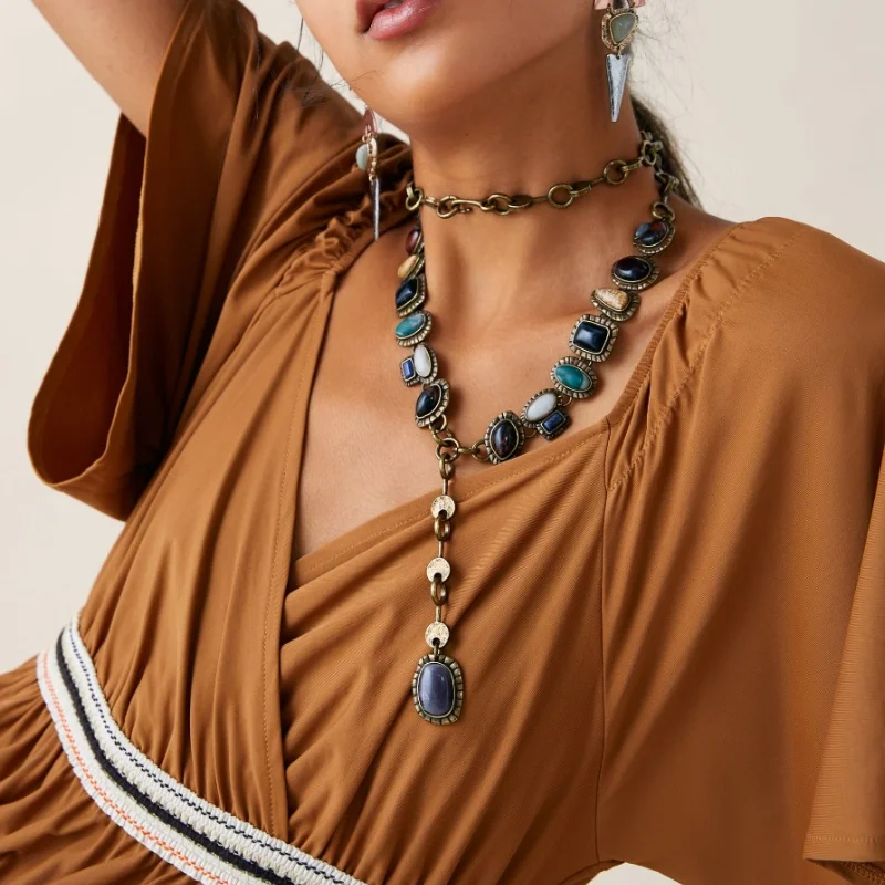 2025 New Boho Ethnic Vintage Statement Resin Stone Necklace Women Jewelry Indian Maxi Long Retro Pendants Necklaces
2025 New Boho Ethnic Vintage Statement Resin Stone Necklace Women Jewelry Indian Maxi Long Retro Pendants Necklaces