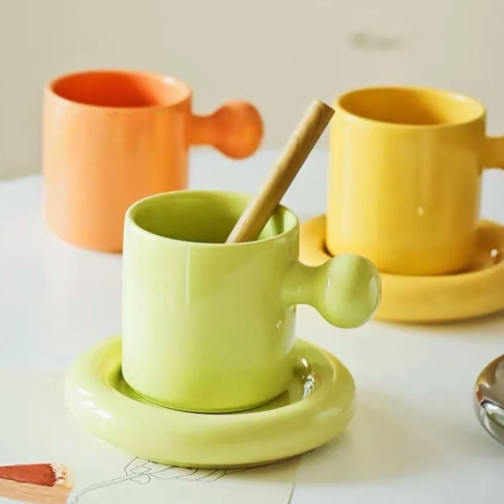 Mug Net Red Dubbelwandige Glazen Breakfast Cup Netflix France Ceramic Coffee Saucer Cute Kaffeetasse Milk Egg Yolk Creative
Mug Net Red Dubbelwandige Glazen Breakfast Cup Netflix France Ceramic Coffee Saucer Cute Kaffeetasse Milk Egg Yolk Creative