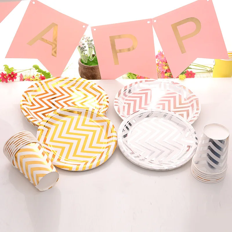 30pcs/set Golden Silver Paper Plates Cups Disposable Tableware Set for Wedding Christmas Party Including Plates,Cups
30pcs/set Golden Silver Paper Plates Cups Disposable Tableware Set for Wedding Christmas Party Including Plates,Cups