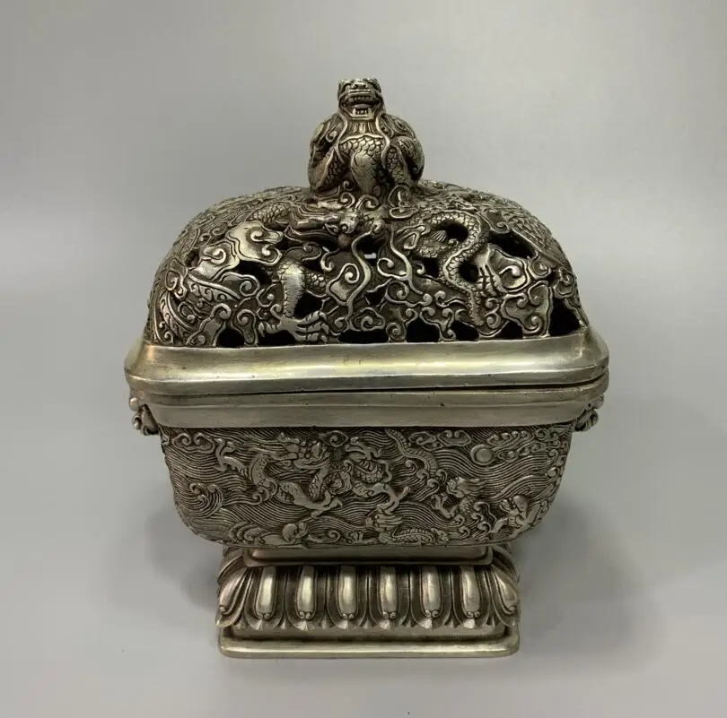 Archaize White copper Hollow out dragon Incense burner household decoration crafts statue
Archaize White copper Hollow out dragon Incense burner household decoration crafts statue