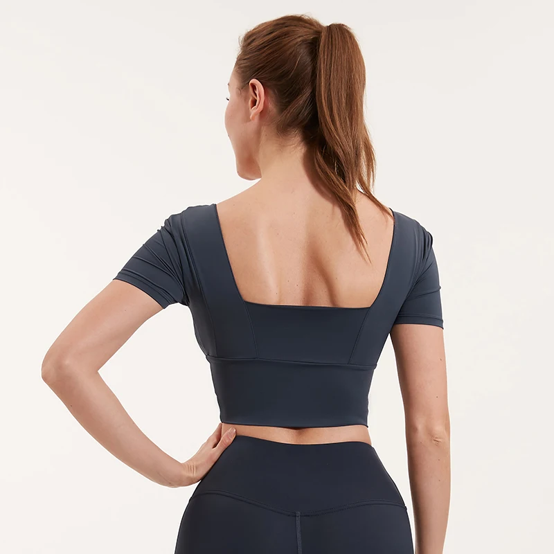 Women's Yoga Tops Square Collar Sportswear Short Sleeves Gym Clothing Fitness Workout Breathable T-Shirt With Removable Padded
Women's Yoga Tops Square Collar Sportswear Short Sleeves Gym Clothing Fitness Workout Breathable T-Shirt With Removable Padded