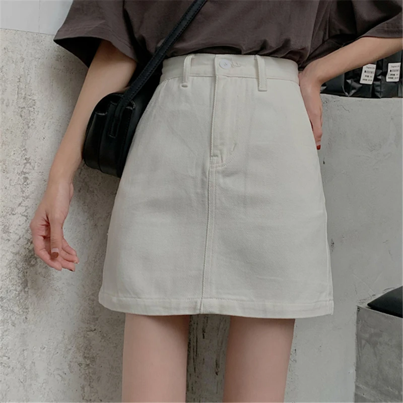Summer Korean Casual High Waist Mini A-Line Women Denim Skirt Vintage Female Pockets Solid Empire Above Knee Slim Skirts
Summer Korean Casual High Waist Mini A-Line Women Denim Skirt Vintage Female Pockets Solid Empire Above Knee Slim Skirts