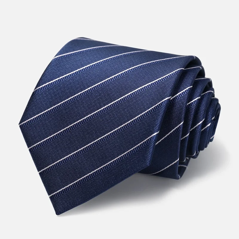 High Quality 2024 Designer New Fashion Navy Blue Classic Stripe 8cm Ties for Men‘s Necktie Work Business Formal Suit with Gift
High Quality 2024 Designer New Fashion Navy Blue Classic Stripe 8cm Ties for Men‘s Necktie Work Business Formal Suit with Gift