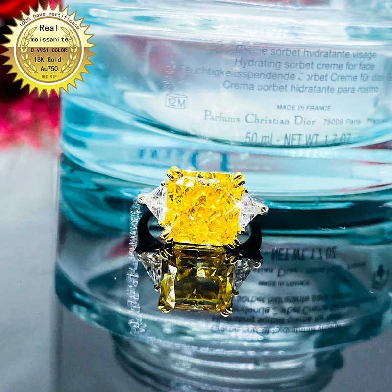Solid 18K Gold 2ct yellow Moissanite Diamond Ring D color VVS With national certificate 001
Solid 18K Gold 2ct yellow Moissanite Diamond Ring D color VVS With national certificate 001