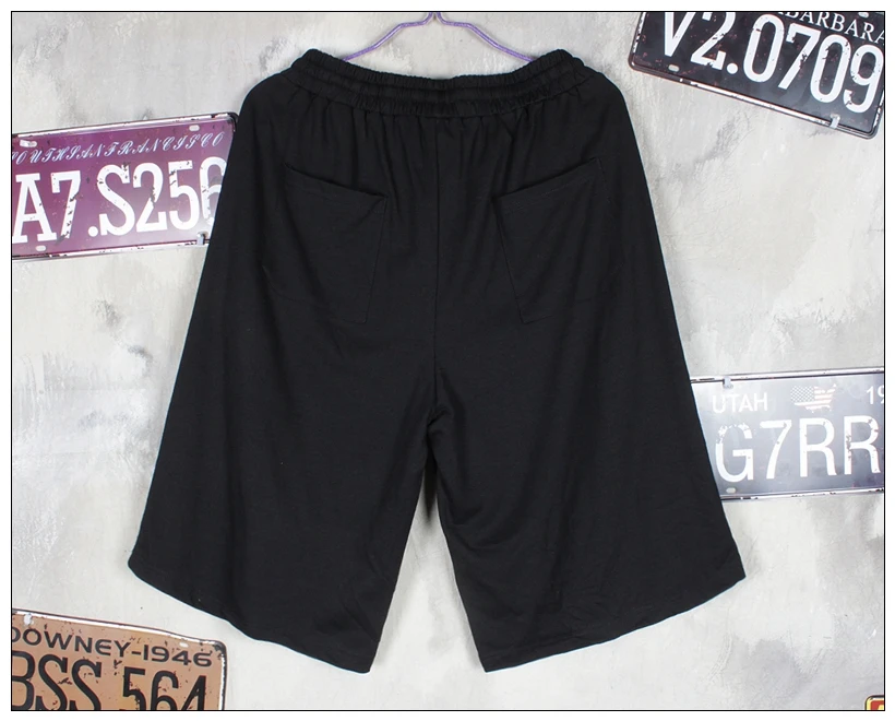 Dark High Street Hip Hop Cropped Pants Men's Pendant Wide Leg Pants Casual Harem Shorts Men's Loose Culottes Trendy Men's Large
Dark High Street Hip Hop Cropped Pants Men's Pendant Wide Leg Pants Casual Harem Shorts Men's Loose Culottes Trendy Men's Large