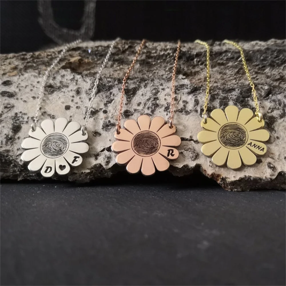 Customized Fingerprint Necklace Fashion Personalized Name Flower Pendant Necklace Wedding Gift
Customized Fingerprint Necklace Fashion Personalized Name Flower Pendant Necklace Wedding Gift