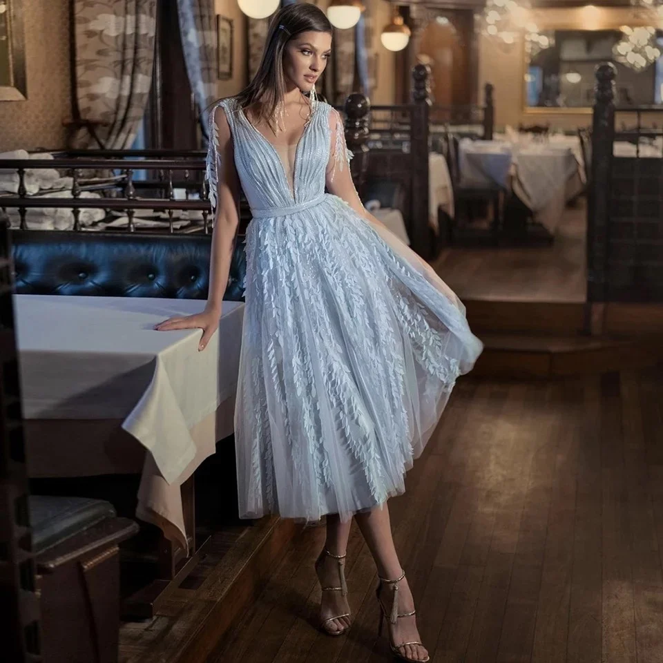LSYX Customized V-Neck Prom Dresses Tea-Length A-Line Tassel Lace Appliques Sequined Evening Party Gown Backless Homecoming
LSYX Customized V-Neck Prom Dresses Tea-Length A-Line Tassel Lace Appliques Sequined Evening Party Gown Backless Homecoming