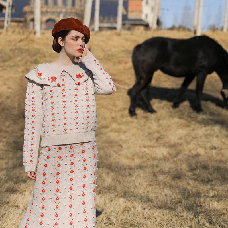 Autumn Original Design Winter Women Mori Girls Sweet Vintage Handmade Floral Embroidery Knitted Pullover Short Sweaters
Autumn Original Design Winter Women Mori Girls Sweet Vintage Handmade Floral Embroidery Knitted Pullover Short Sweaters