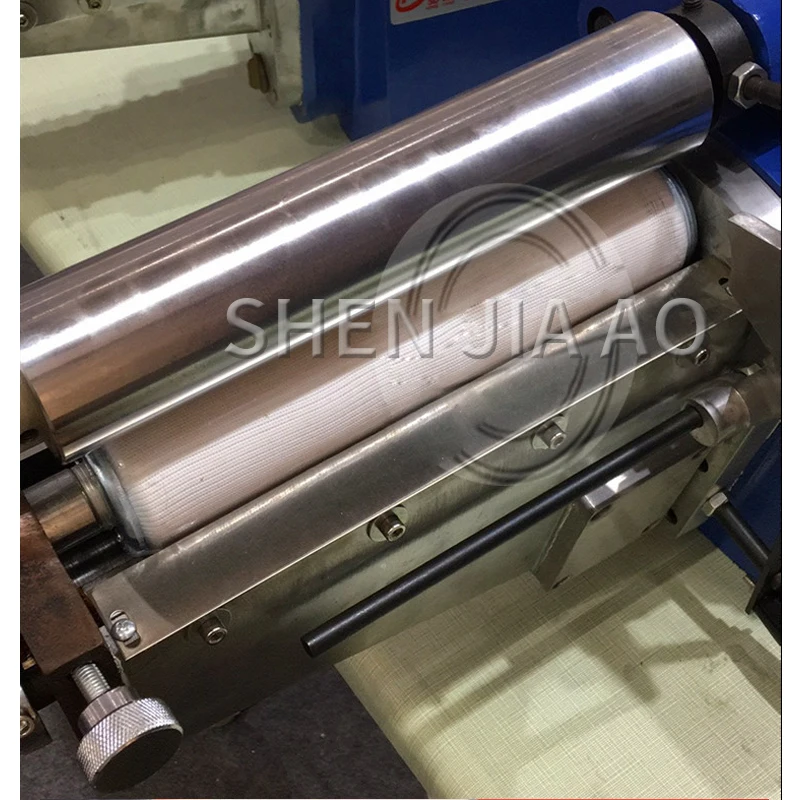 1PC 240-1 Soft Roller Glue Machine Power Gluing Machine Shoe Slicing Leather Gluing Machine Shoemaking Equipment 220V/380V
1PC 240-1 Soft Roller Glue Machine Power Gluing Machine Shoe Slicing Leather Gluing Machine Shoemaking Equipment 220V/380V