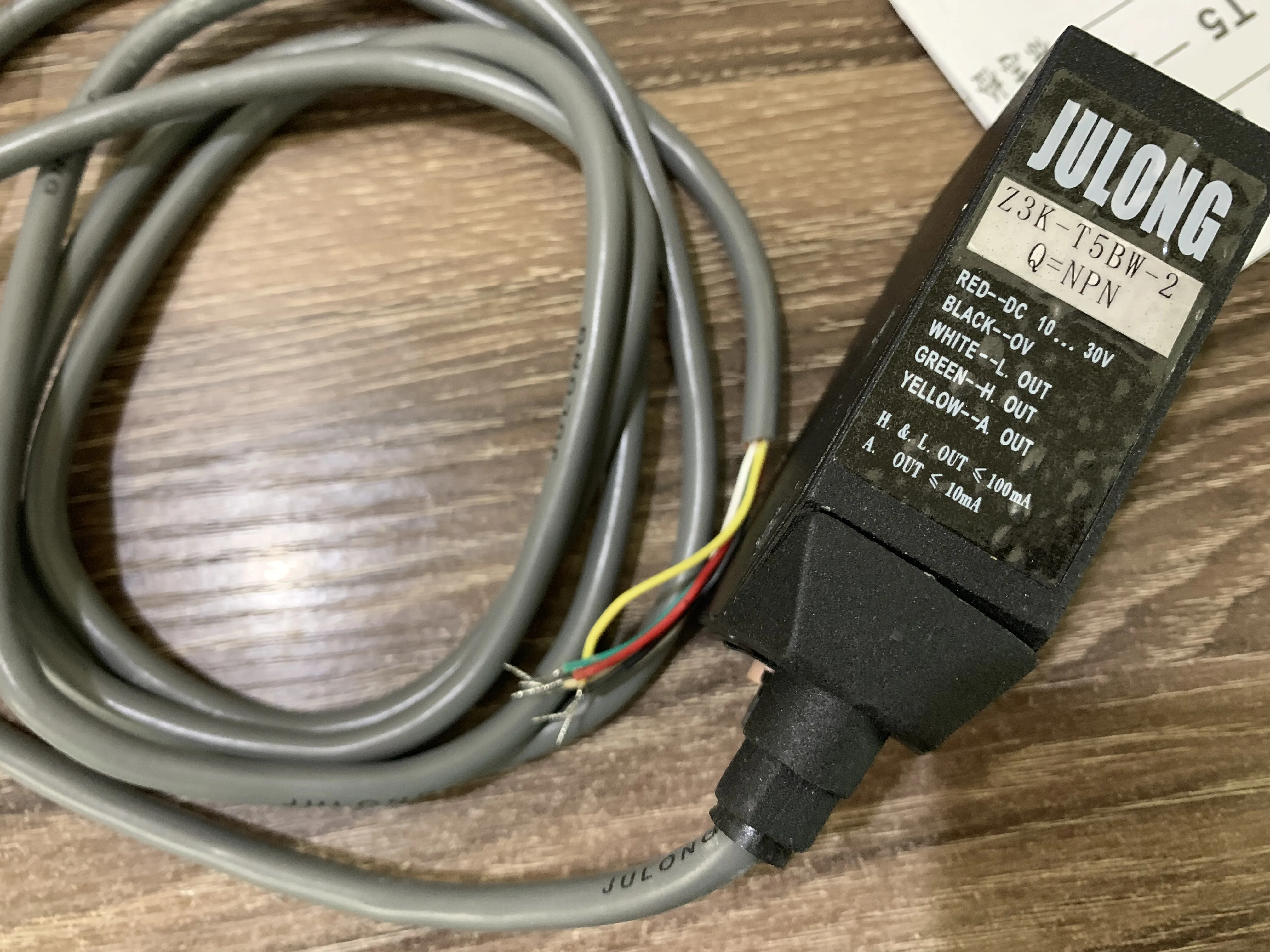Analog sensor color photoelectric sensor switch Making electromechanical Z3K-T5BW-1Z3K-T5BW-2Z3K-T5RG-2
Analog sensor color photoelectric sensor switch Making electromechanical Z3K-T5BW-1Z3K-T5BW-2Z3K-T5RG-2