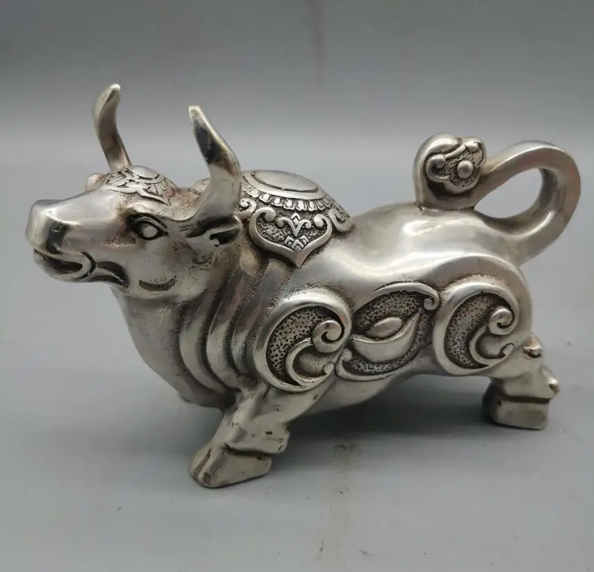 Archaize White copper recruit wealth Ingots cow household decoration crafts statue
Archaize White copper recruit wealth Ingots cow household decoration crafts statue