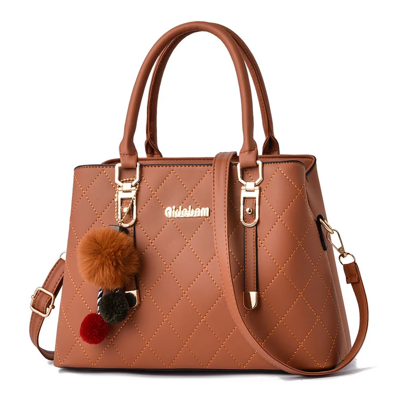 Woman bag 2021 new trendy female bag Korean version of fresh and small fragrance fashion one-shoulder messenger female bag
Woman bag 2021 new trendy female bag Korean version of fresh and small fragrance fashion one-shoulder messenger female bag
