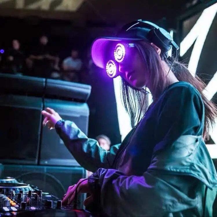 LED High Quality USB Recharge Rezz Led Glasses Light up Goggles Rainbow Full Color Spectrum Rave Eye Costume Night Club Party
LED High Quality USB Recharge Rezz Led Glasses Light up Goggles Rainbow Full Color Spectrum Rave Eye Costume Night Club Party