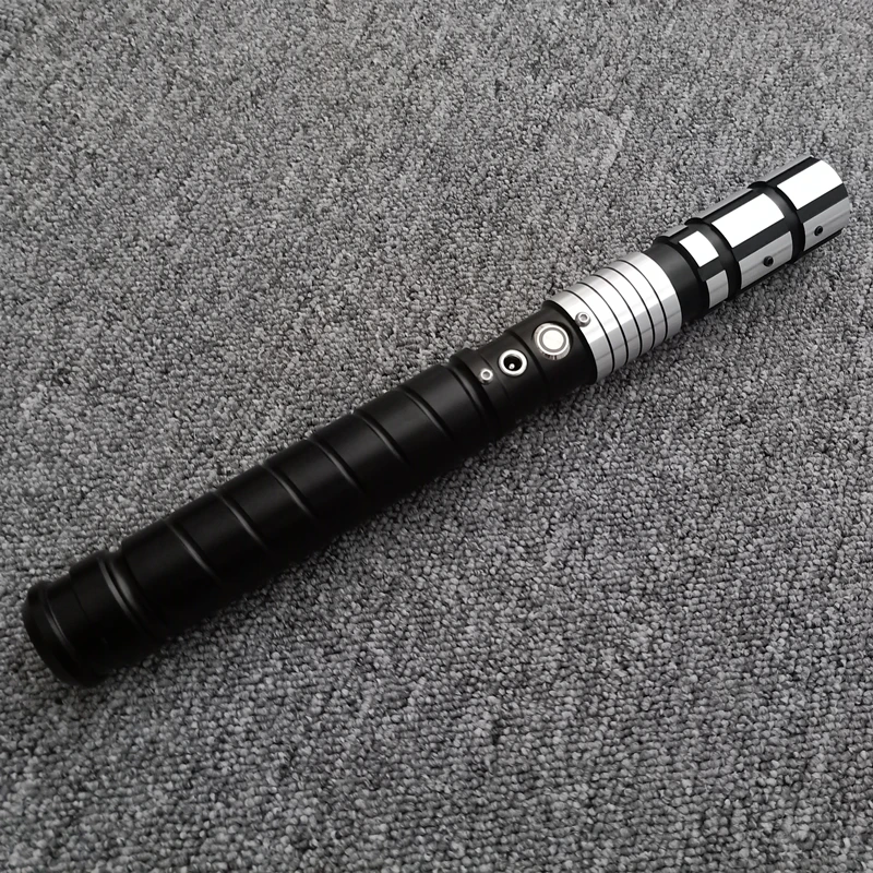 New 103cm RGB Lightsaber Dueling Foc Metal Handle Force Fx 11 Colors 5 Sound Fonts Blaster Lock-up Light Sword Cosplay Prop Toys
New 103cm RGB Lightsaber Dueling Foc Metal Handle Force Fx 11 Colors 5 Sound Fonts Blaster Lock-up Light Sword Cosplay Prop Toys