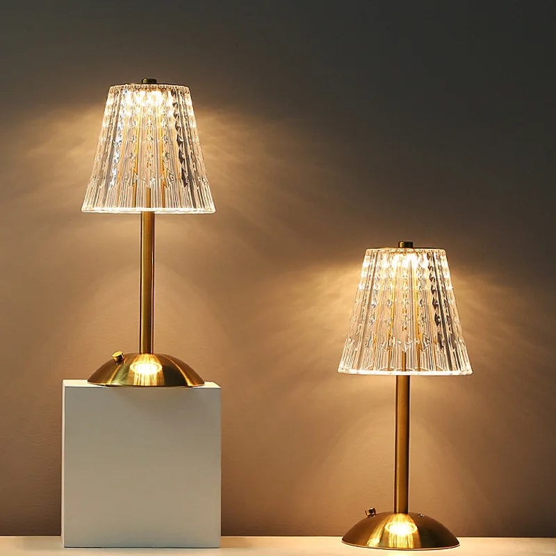 Nordic Charging Touch Table Lamp Light Luxury Crystal Bedside Night Light LED Bar Table Lamp Bedroom Bedside Lamp Decorate Room
Nordic Charging Touch Table Lamp Light Luxury Crystal Bedside Night Light LED Bar Table Lamp Bedroom Bedside Lamp Decorate Room