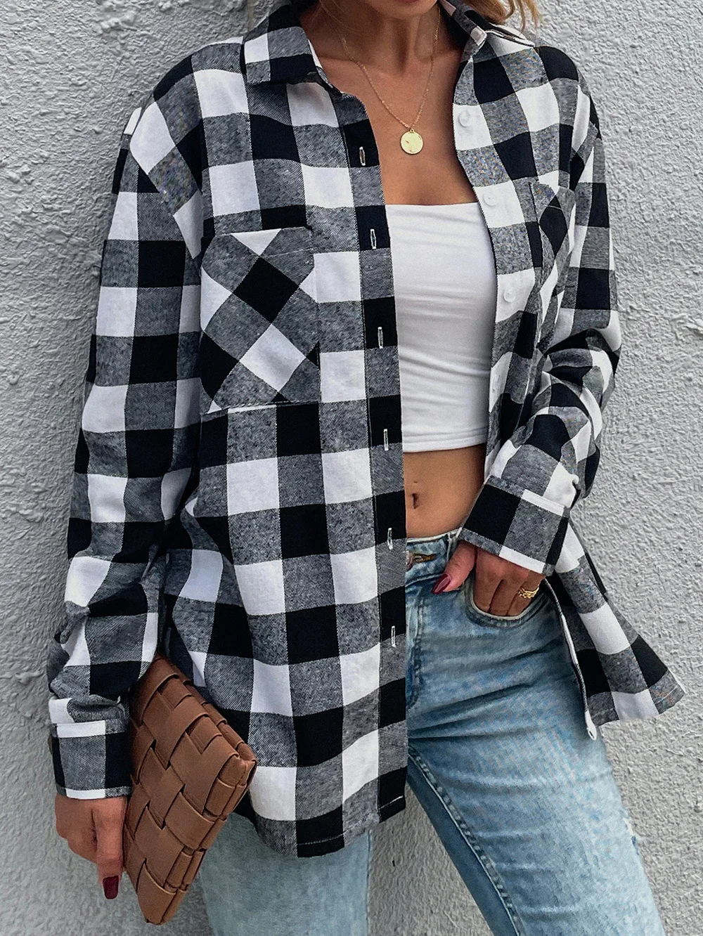 Black White Plaid Shirt Women 2021 Autumn Tops Casual Ladies Loose Turn Down Collar Long Sleeve Button Down Shirt
Black White Plaid Shirt Women 2021 Autumn Tops Casual Ladies Loose Turn Down Collar Long Sleeve Button Down Shirt