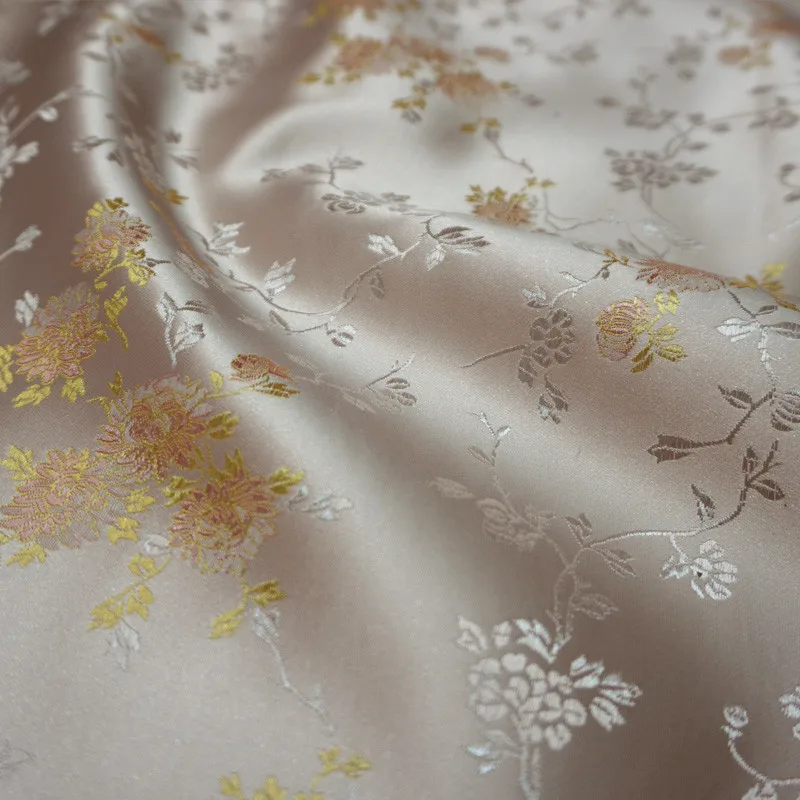 CF1118 Шелковая атласная ткань Hanfu Кимоно, плечи Hanfu, гладкий цвет, нежная одежда, элегантные ткани для платьев, ткани Cheongsam
CF1118 Шелковая атласная ткань Hanfu Кимоно, плечи Hanfu, гладкий цвет, нежная одежда, элегантные ткани для платьев, ткани Cheongsam
