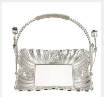 Silver fruit plate European fashion creative stainless steel glass garden crystal fruit plate fruit plate tray with arm
Silver fruit plate European fashion creative stainless steel glass garden crystal fruit plate fruit plate tray with arm