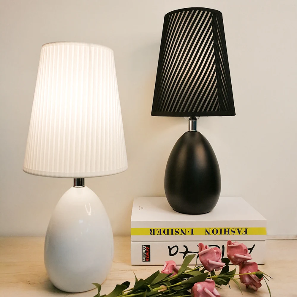 Modern Bedroom Desk Lights Painted Metal Table Lights Study Room Creative Fabric Lampshade Table Lightings
Modern Bedroom Desk Lights Painted Metal Table Lights Study Room Creative Fabric Lampshade Table Lightings