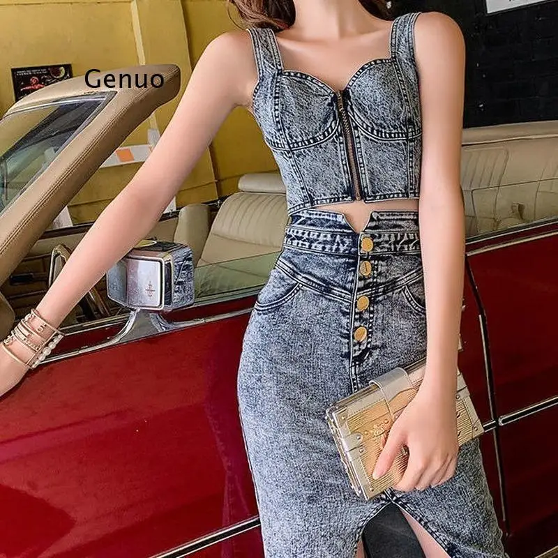 Summer Women Short Denim Vest + Irregular Sexy Skirts Sets Straps Tops Buttons Denim Skirt Suits for Woman Two Piece Set
Summer Women Short Denim Vest + Irregular Sexy Skirts Sets Straps Tops Buttons Denim Skirt Suits for Woman Two Piece Set