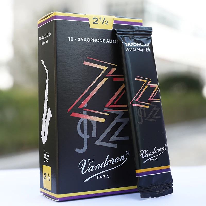 FRANCE vandoren jazz Eb alto sax reed 2.5/3.0 /alto saxphone suit Jazz style use
FRANCE vandoren jazz Eb alto sax reed 2.5/3.0 /alto saxphone suit Jazz style use