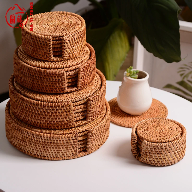 6Pcs/ Round Kitchen Table Mats Drink Coasters Set home For Tableware Placemat Dish Mat Rattan Weave Cup Mat Pad Diameter 8Cm ✈
6Pcs/ Round Kitchen Table Mats Drink Coasters Set home For Tableware Placemat Dish Mat Rattan Weave Cup Mat Pad Diameter 8Cm ✈