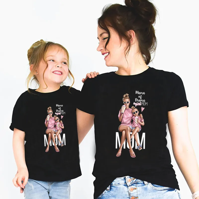 Super Mom and Daughter Son Family Look T shirt Family Matching Outfits Mommy And Me T-shirt Woman Girls Boys Clothes Baby Romper
Super Mom and Daughter Son Family Look T shirt Family Matching Outfits Mommy And Me T-shirt Woman Girls Boys Clothes Baby Romper