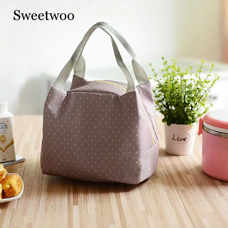 Outdoor Camping Lunch Bag Thermal Food Lunch Picnic Bag Women Cooler Insulated Lunch Thermal Bags Picnic Basket Cooler Box
Outdoor Camping Lunch Bag Thermal Food Lunch Picnic Bag Women Cooler Insulated Lunch Thermal Bags Picnic Basket Cooler Box
