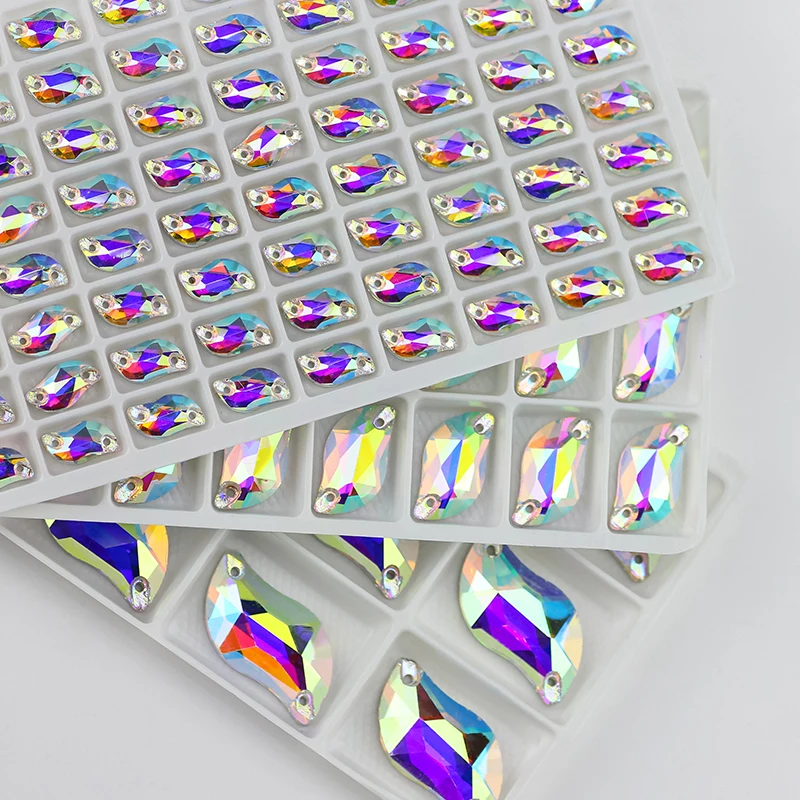 QL Crystal Clear AB S shape Sew on Rhinestones Flatback 2 holes Shiny Glass Crystals for DIY wedding dress shoes bags clothes
QL Crystal Clear AB S shape Sew on Rhinestones Flatback 2 holes Shiny Glass Crystals for DIY wedding dress shoes bags clothes