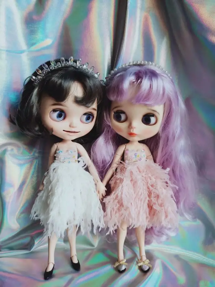 Одежда для кукол Blythes, супер сказочное платье с перьями и сердечками для девочек, юбка с тонкими лямками, юбка розового и белого цвета, 2 цвета, аксессуары для кукол
Одежда для кукол Blythes, супер сказочное платье с перьями и сердечками для девочек, юбка с тонкими лямками, юбка розового и белого цвета, 2 цвета, аксессуары для кукол