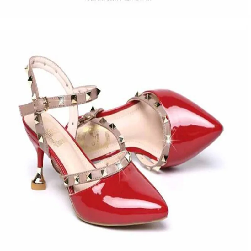 2021woman High heels shoes Ladies Sexy Pointed Toe pumps Buckle rivets nude heels dress wedding shoes
2021woman High heels shoes Ladies Sexy Pointed Toe pumps Buckle rivets nude heels dress wedding shoes