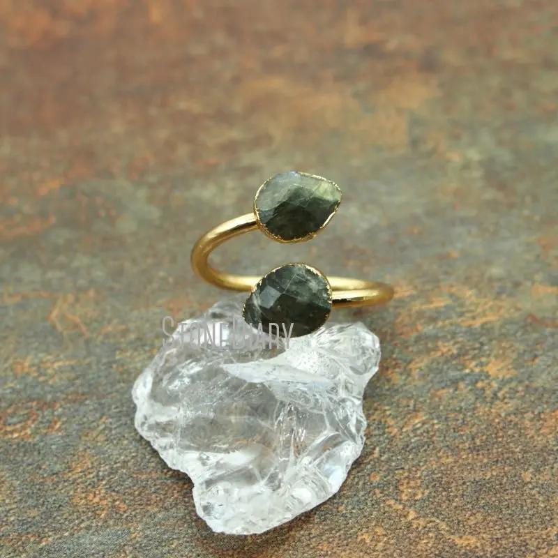 RM5575 10Pcs Cheap Double Gold Color Faceted Pear Shape Ring Labradorite Ring Adjustable
RM5575 10Pcs Cheap Double Gold Color Faceted Pear Shape Ring Labradorite Ring Adjustable