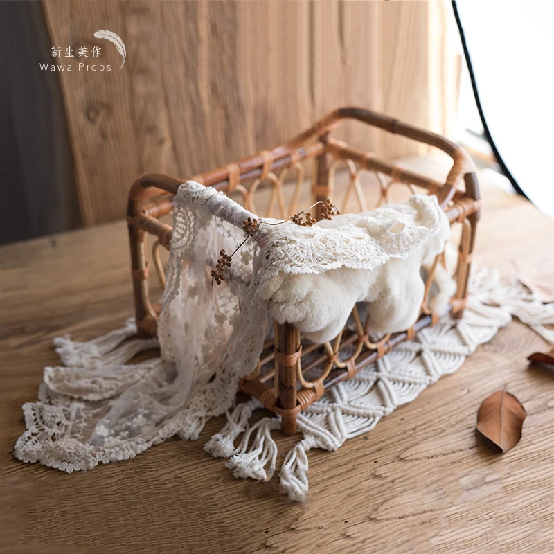 Embroidered lace hanging yarn/neonatal photography props baby baby photo wrapped cloth towel
Embroidered lace hanging yarn/neonatal photography props baby baby photo wrapped cloth towel