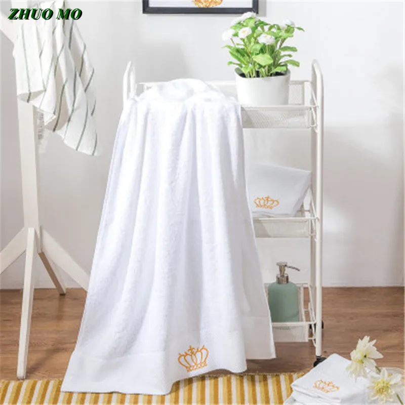 Luxury Embroidered Beach Towel for Adults, White Hotel Towel, Absorbent Bath Towel, 70*140cm, 100% Cotton, 600g, Gift for Adults
Luxury Embroidered Beach Towel for Adults, White Hotel Towel, Absorbent Bath Towel, 70*140cm, 100% Cotton, 600g, Gift for Adults