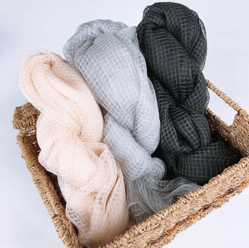 2020 New Silk Wool Scarf For Gift Women Fashion Shawls And Wraps Lady Travel Pashmina High Quality Winter Neck Scarves
2020 New Silk Wool Scarf For Gift Women Fashion Shawls And Wraps Lady Travel Pashmina High Quality Winter Neck Scarves