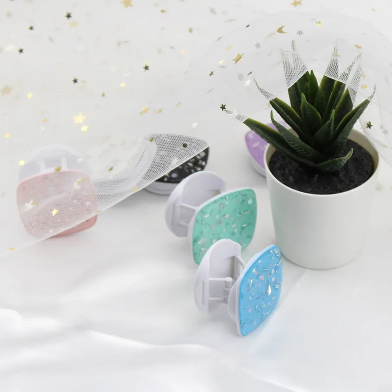 50pcs Glitter epoxy glue square shape mobile phone folding stretch bracket Phone Holder
50pcs Glitter epoxy glue square shape mobile phone folding stretch bracket Phone Holder