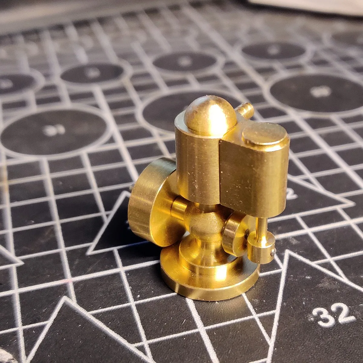 brass Steam Engine model boiler micro Engine model Steam propulsion Live SteamEngine
brass Steam Engine model boiler micro Engine model Steam propulsion Live SteamEngine