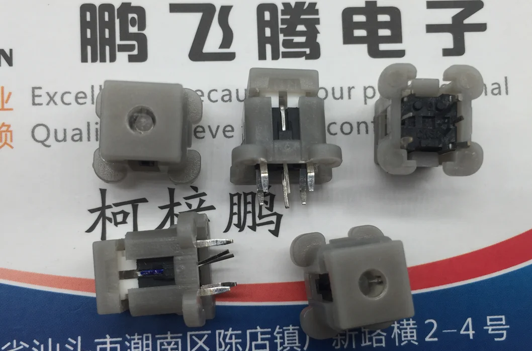 1PCS Taiwan touch switch TLLM-85BU 8.5*8.5*11 button with light, straight plug 4 feet, blue light LED glow, reset power button
1PCS Taiwan touch switch TLLM-85BU 8.5*8.5*11 button with light, straight plug 4 feet, blue light LED glow, reset power button