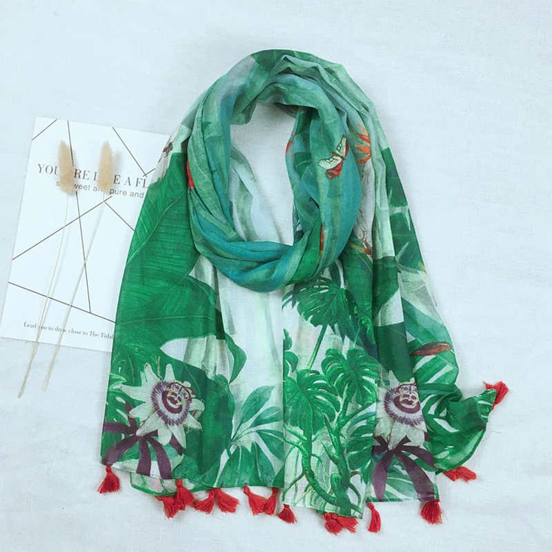 2021 New Big Leaf Print Tassel Scarf Shawls Leaves Beach Wrap Head Hijab Scarves
2021 New Big Leaf Print Tassel Scarf Shawls Leaves Beach Wrap Head Hijab Scarves