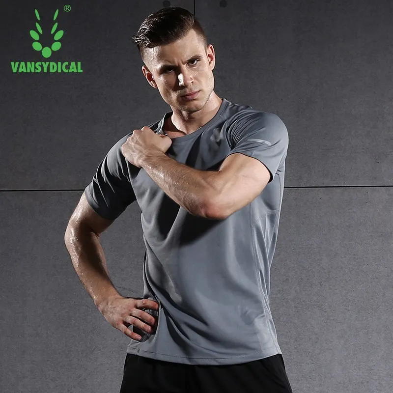 Short Sleeve Men Running Shirt Fitness Workout Workout Quick Dry Tops Solid Brethable Sportswear Vansydical
Short Sleeve Men Running Shirt Fitness Workout Workout Quick Dry Tops Solid Brethable Sportswear Vansydical