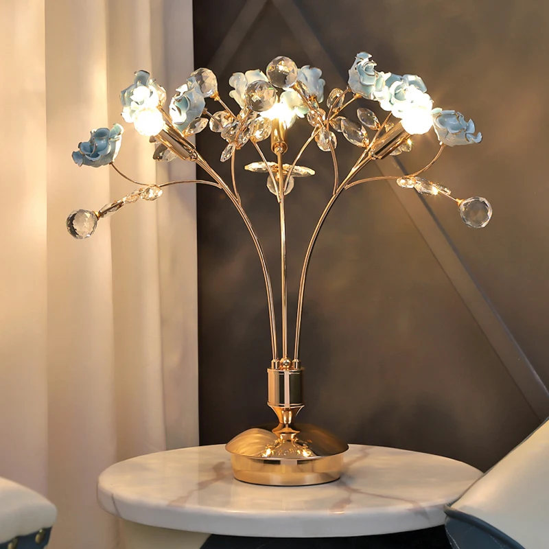 Modern Wedding Room Table Lamp Bedroom Bedside Table Light European Living Room Decoration Desk Lamp Net Red Crystal
Modern Wedding Room Table Lamp Bedroom Bedside Table Light European Living Room Decoration Desk Lamp Net Red Crystal