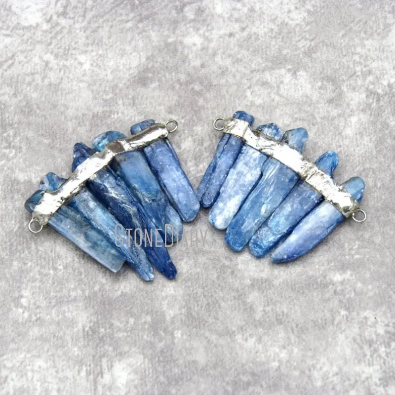 PM27359 Silver Soldered Pendant Blue Kyanite Graduated Free Form Pendant Silver Plated Irregular Copper Jewelry
PM27359 Silver Soldered Pendant Blue Kyanite Graduated Free Form Pendant Silver Plated Irregular Copper Jewelry