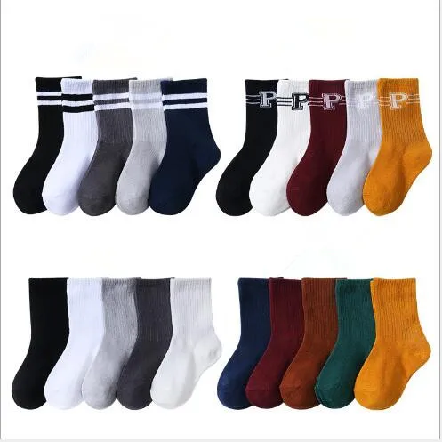 1-12year Autumn and winter high elastic simple male and female baby socks student socks
1-12year Autumn and winter high elastic simple male and female baby socks student socks