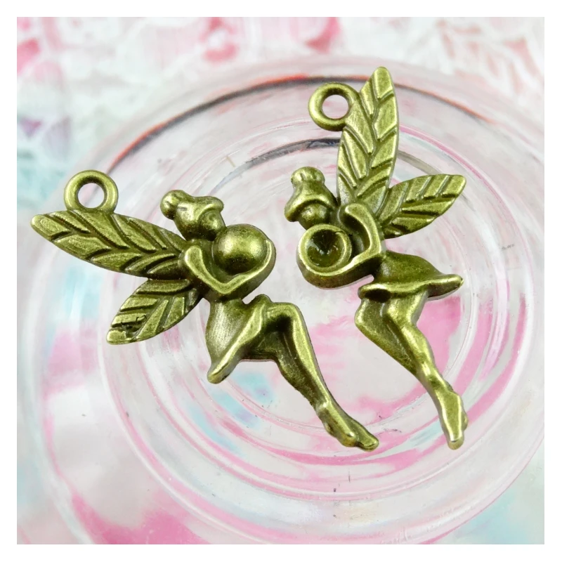 100pcs 26x12mm Antique Bronze Plated Angel Girl With Wings Handmade Charms Pendant:DIY for bracelet necklace
100pcs 26x12mm Antique Bronze Plated Angel Girl With Wings Handmade Charms Pendant:DIY for bracelet necklace