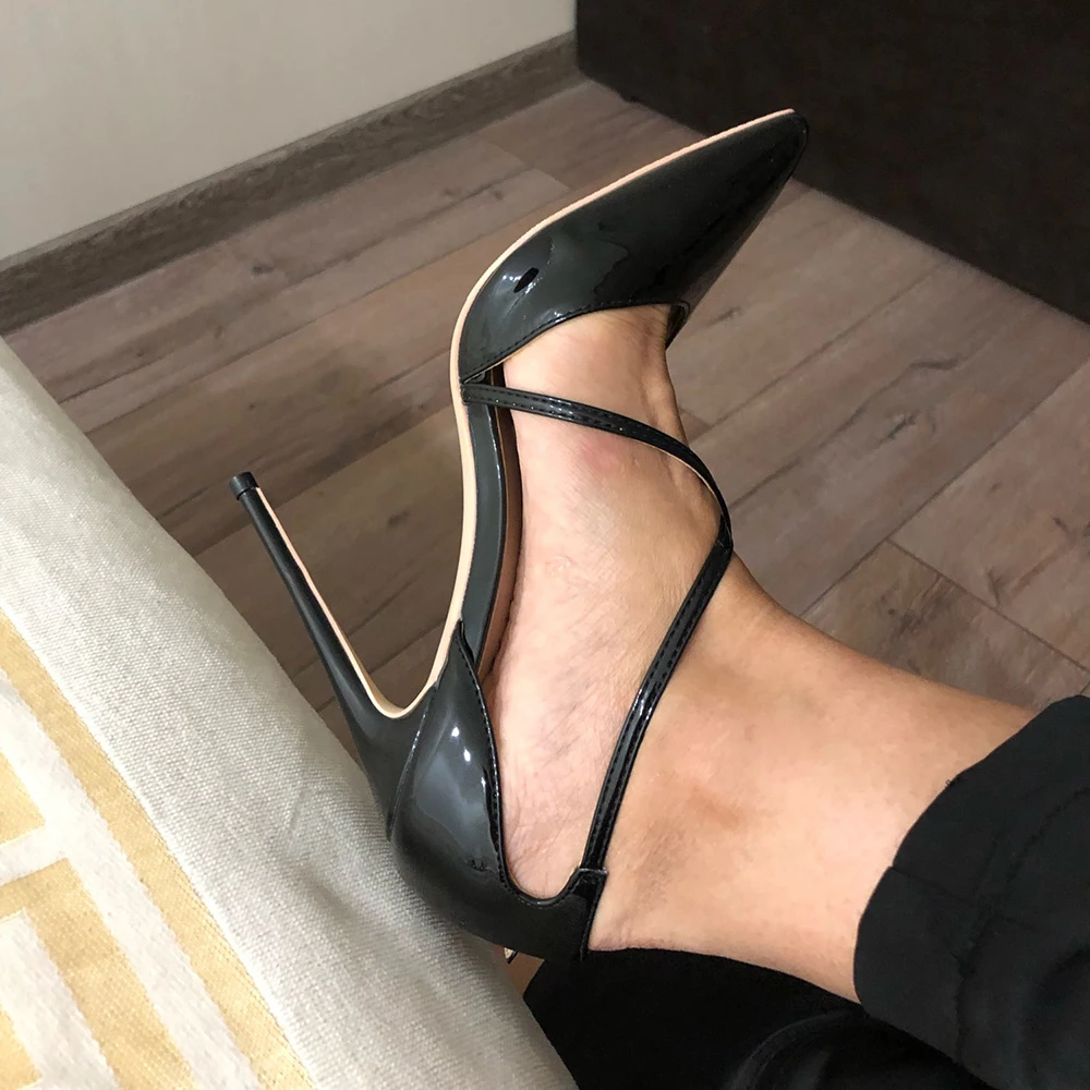 Veowalk Women Black Sexy D'orsay Pointed Toe Shallow Stilettos High Heels Ankle Strap Pumps Elegant Ladies Wedding Dress Shoes
Veowalk Women Black Sexy D'orsay Pointed Toe Shallow Stilettos High Heels Ankle Strap Pumps Elegant Ladies Wedding Dress Shoes