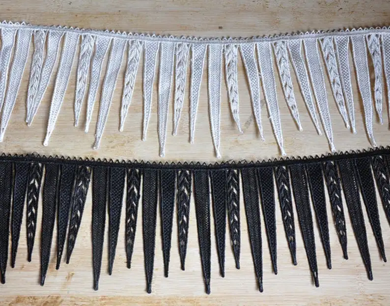 1 Yard Fringe Lace Trim Black/White Crochet Polyester Costume Design Sewing Supplies 4.7" Width
1 Yard Fringe Lace Trim Black/White Crochet Polyester Costume Design Sewing Supplies 4.7" Width