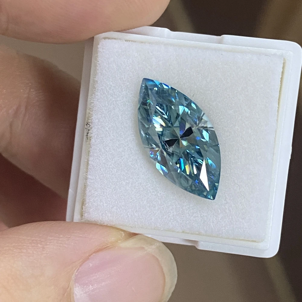Meisidian 8X16mm Marquise Cut VVS Light Blue Moissanite 5 Carat Loose Diamond Gemstnoe
Meisidian 8X16mm Marquise Cut VVS Light Blue Moissanite 5 Carat Loose Diamond Gemstnoe