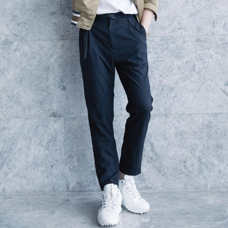 Men's casual pants Zhu Yilong same fashion star Navy pleated small straight Capris
Men's casual pants Zhu Yilong same fashion star Navy pleated small straight Capris