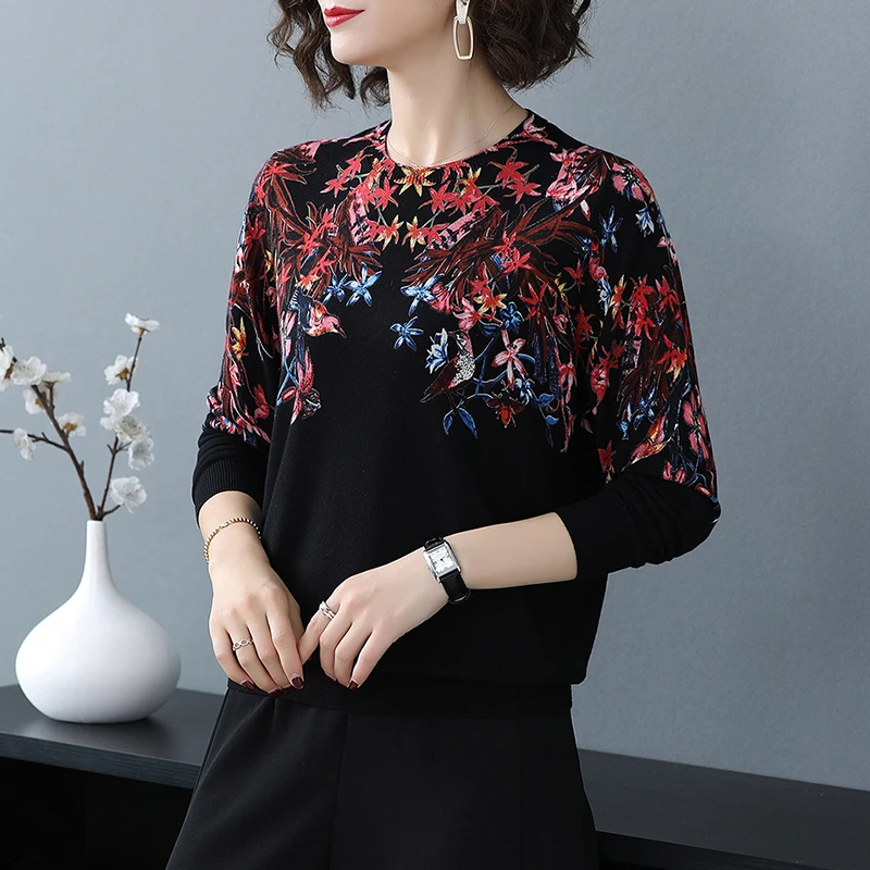 Ladies Vintage Printing Blouse Autumn Floral Bird Printed Jumper Long Sleeve Women Sweater Tops Free Shipping
Ladies Vintage Printing Blouse Autumn Floral Bird Printed Jumper Long Sleeve Women Sweater Tops Free Shipping